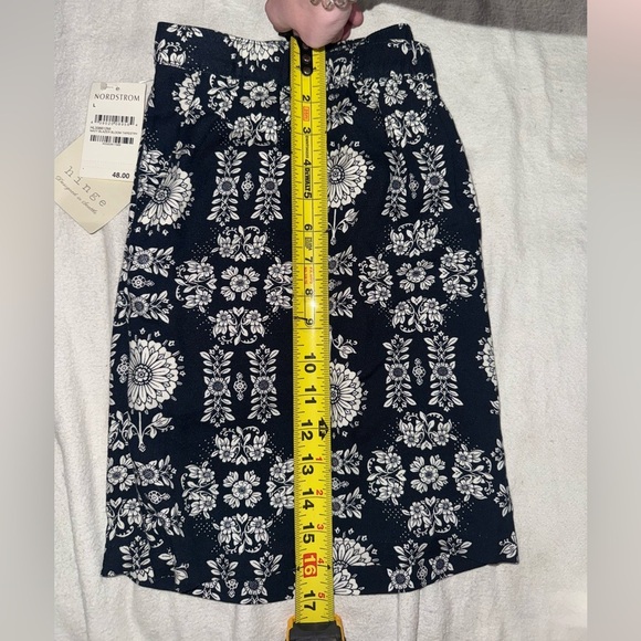 Hinge Mini Skirt - Picture 4 of 5